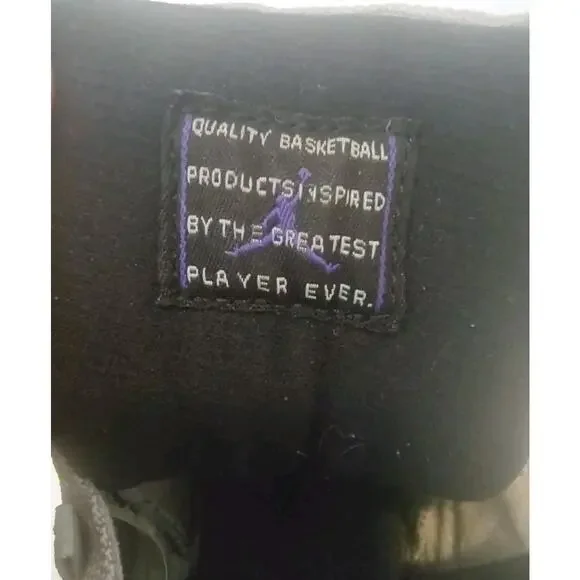 Nike Air Jordan, Retro 11 Concord, Youth Size 5Y, 378038-100, Year 2018, No Box - Picture 5 of 10